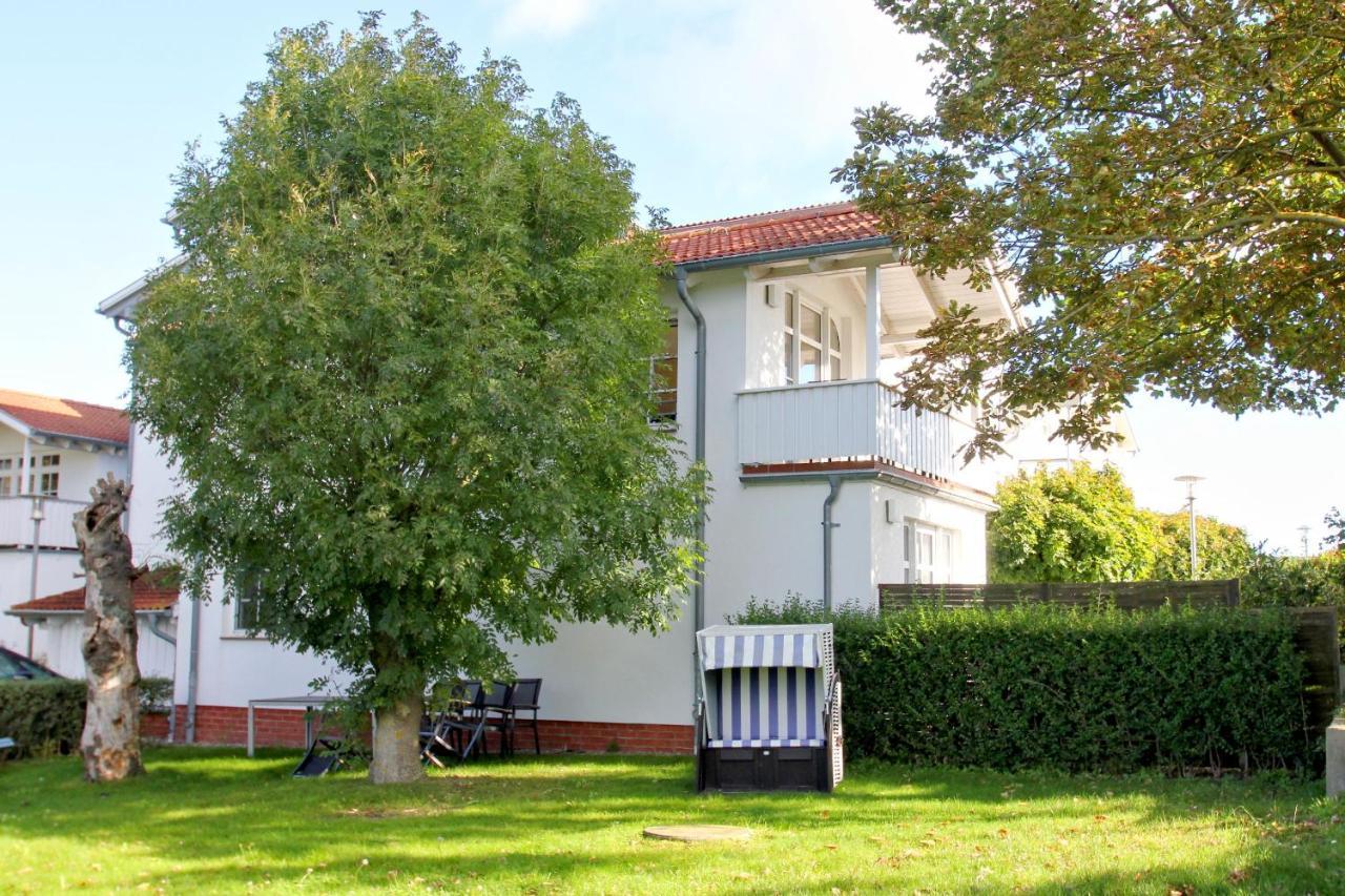Fewo Mit Meerblick, Gratis Nutzung Vom Ahoi Erlebnisbad Und Sauna In Sellin - Haus Blick Zur See Fewo 06 Goehren  Exterior photo